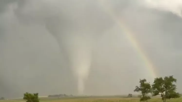 curcubeu tornada