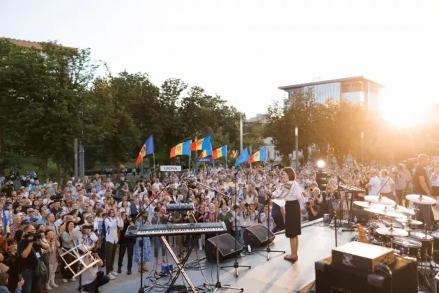 марш 35 лет