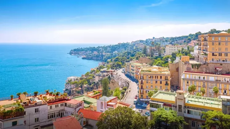 locuri-de-vizitat-in-napoli