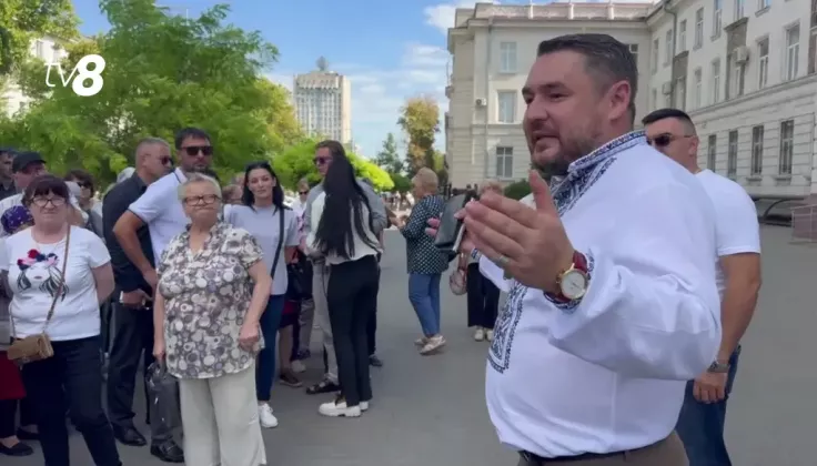 лунгу протесте