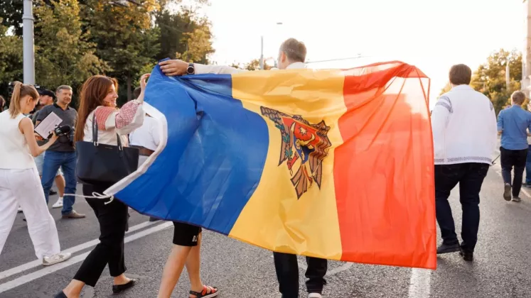 moldoveni