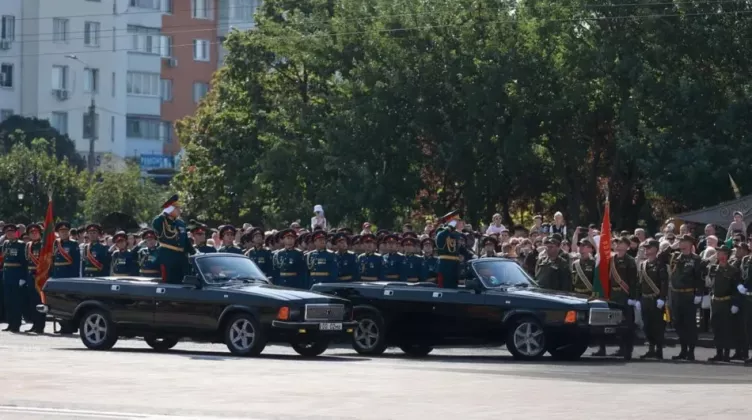 парад в тирасполе 2 сентября