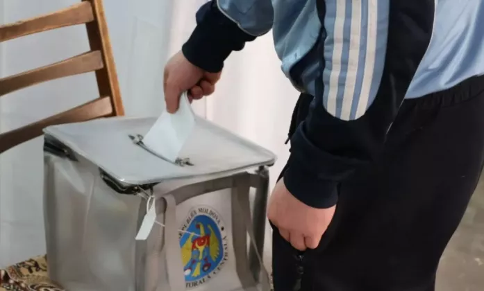 urnă mobila