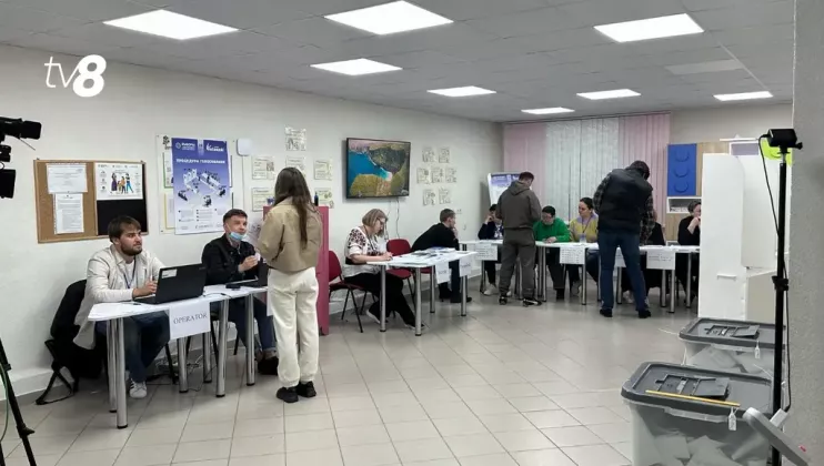 sectia de votare tv8