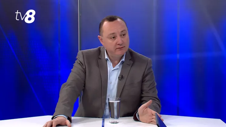 vlad batrîncea
