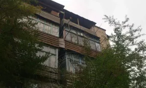 Clipe de spaimă pentru o pensionară din Rîbnița: Cum a ajuns femeia blocată pe balcon