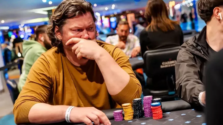 mitropolit poker