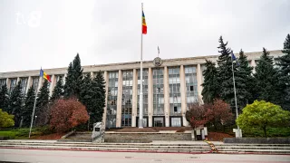 В Молдове заморожен набор сотрудников в госучреждения: вакантными остаются почти 17 тысяч мест