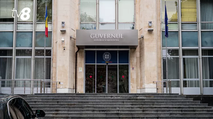 GUVERN-17