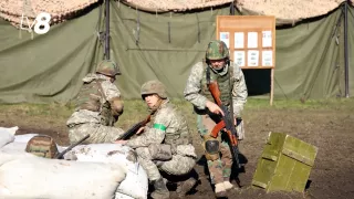 /VIDEO/ Militarii și carabinierii, testați pentru misiuni internaționale: Proteste violente, atacuri sau nopți întregi în ploaie