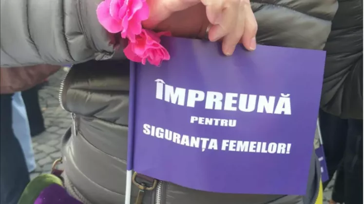 femei