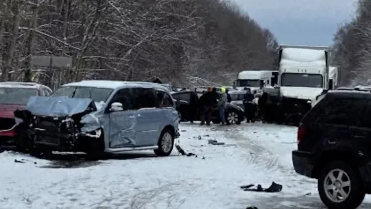f_vert_brk_indiana_pileup_251130.00_00_48_27.Still002-dtgc9n