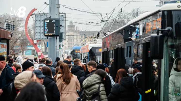 AUTOBUZ TROLEIBUZ STATII OAMENI-3