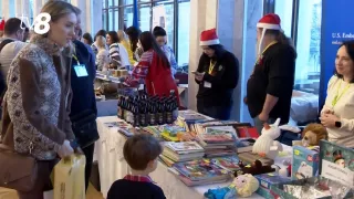 /VIDEO/ Bazarul Internațional de Caritate: Peste 50 de ambasade și organizații au participat la târgul din Chișinău