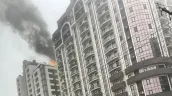 /ВИДЕО/ В Кишиневе в новостройке напротив Цирка произошел пожар: возгорание ликвидировали (Обновлено)