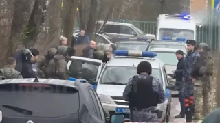 /VIDEO/ Atentat la o școală de lângă Moscova: Cel puțin un elev a murit, iar alți trei au fost răniți