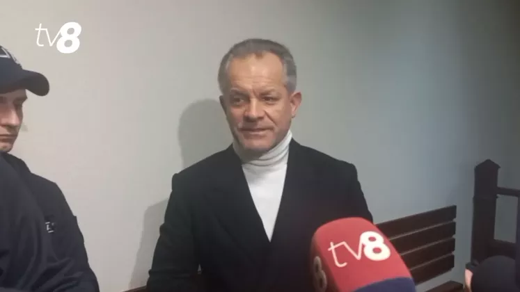 PLAHOTNIUC