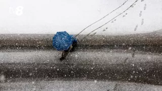 /VIDEO/ Gerul face victime: Unele persoane, în stare critică după mai multe nopți dormite în stradă