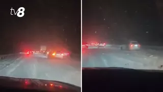 /VIDEO/ Mașini blocate de viscol și polei, filmate pe drumul de la Orhei spre Chișinău: „Toate stau”