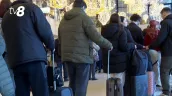 /VIDEO/ Despărțiri cu lacrimi pe Aeroportul din Chișinău: Câți pasageri au trecut în ultimele 24 de ore