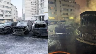 /VIDEO/ Incendiu în curtea unui bloc din Chișinău: Trei automobile au luat foc