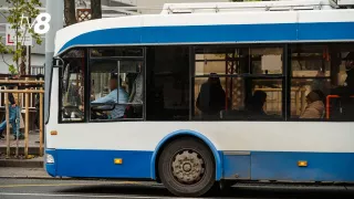 Tragedie într-un troleibuz din Chișinău: Un bărbat a murit subit