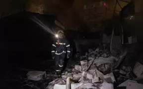 В Киеве и Харькове сообщили о разрушениях после массированной атаки в ночь на 24 января