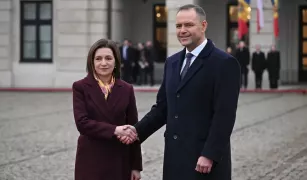 Санду в Польше: Расширение ЕС — инвестиция в безопасность Европы. Молдова привержена этому пути