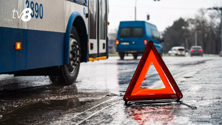 METEO POLEI GHEATA PIETONI-triunghi accident