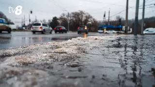 Oficial: Zi scurtă de muncă vineri, din cauza poleiului și ghețușului anunțate în Moldova