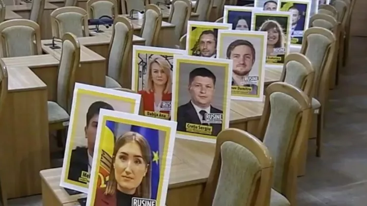 cristi (27)