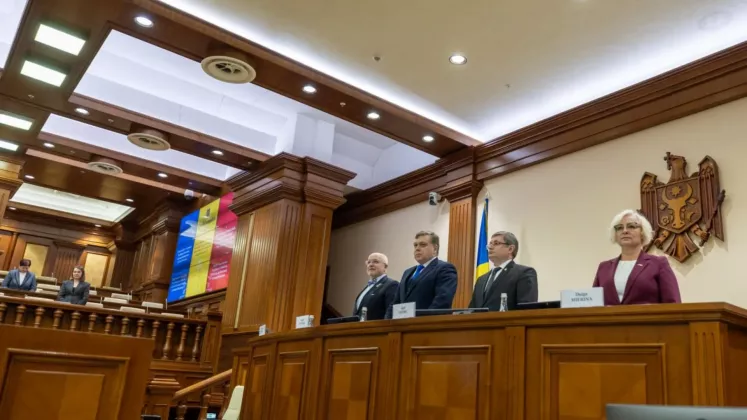 parlament (1)