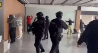 /ВИДЕО/ В Кишиневе ликвидировали "колл-центр" наркоторговцев: задержано 11 человек 