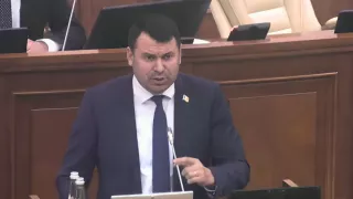 /VIDEO/ Vasile Costiuc, luat la rost de o deputată PAS: „Vreți să mă executați public? Făceți-o, dar nu vă atingeți de copii”