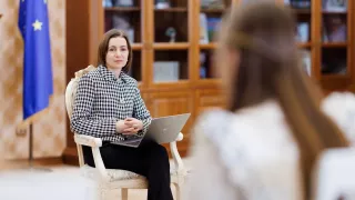 Start dialogului despre siguranța copiilor pe internet. Maia Sandu: „Am abordat principalele riscuri”