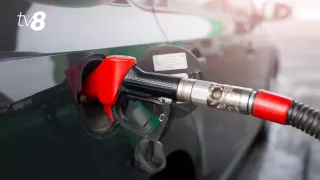 /VIDEO/ Cumpărături masive de carburanți în Moldova. ANRE: „Consumați cât aveți nevoie”