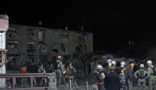 /VIDEO/ Iran a țintit un centru nuclear din Israel, dar racheta a lovit lângă: Zeci de răniți