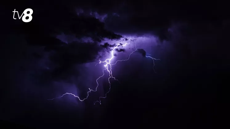 ploi fulger meteo (4)