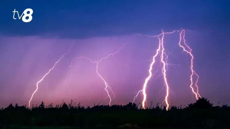 ploi fulger meteo (3)