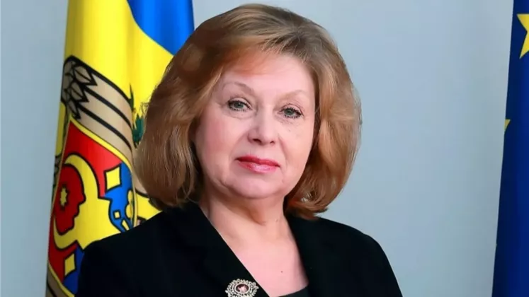 larisa miculeț