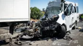 /FOTO/ Accident grav în Ungaria: 8 morți după ce un microbuz înmatriculat în Moldova s-a ciocnit cu un camion