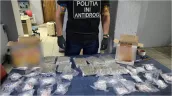 В посылках с продуктами из Испании нашли наркотики. Полиция задержала двоих молодых людей 