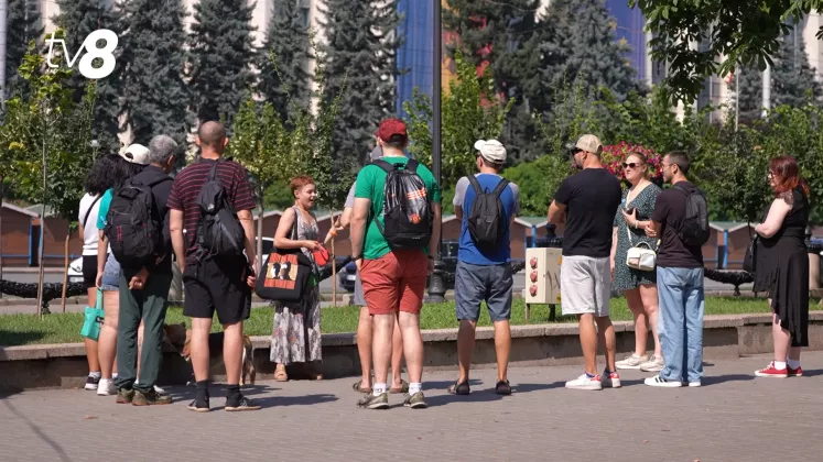 turiști Moldova ghid