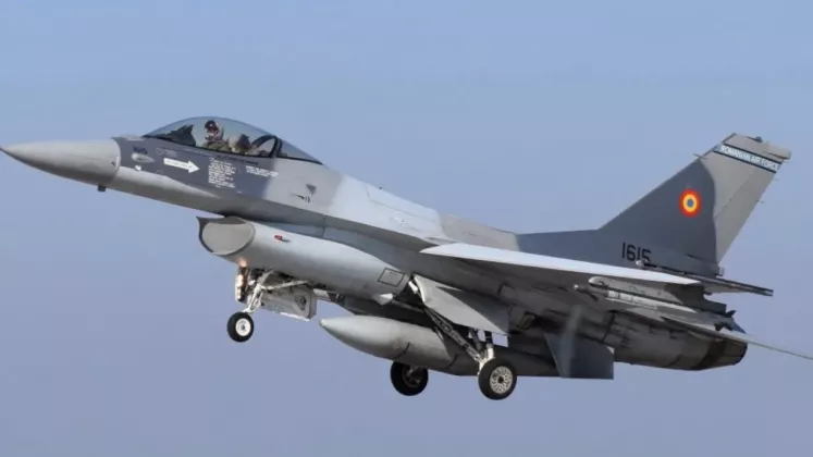 Avion f16