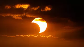 Eclipsa de Soare și Perseidele, pe 12 august 2026: Unde și când se văd din Moldova