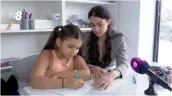 /ВИДЕО/ «Это больше, чем просто красивые буквы». Почему детям важно писать от руки и может ли почерк влиять на оценки?