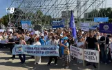 /ВИДЕО/ "Мы хотим достойных зарплат": учителя вышли на протест в центре Кишинева