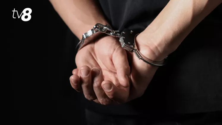 justiție condamnat cătușe (1)