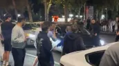 /VIDEO/ Accident nocturn în centrul Capitalei: Un șofer ar fi lovit două mașini și a fugit de la fața locului