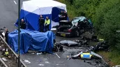 /VIDEO/ Carnagiu pe o șosea din Marea Britanie: Șapte persoane, inclusiv doi polițiști, au murit într-un accident rutier

